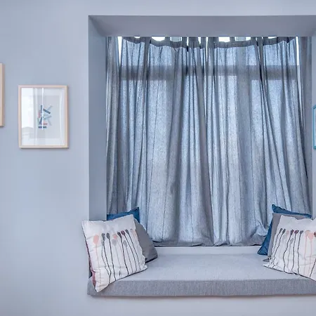 Dondukov Boulevard Two Bedroom Designer صوفيا