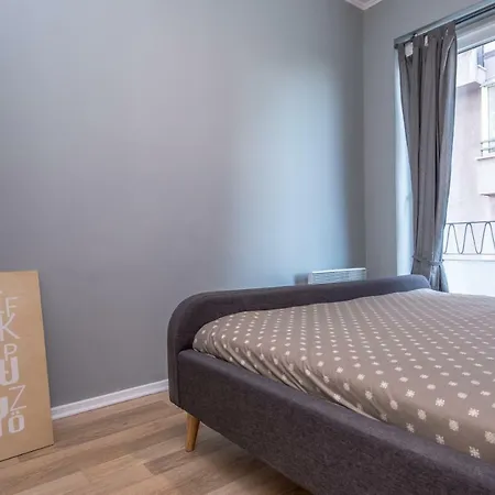 Dondukov Boulevard Two Bedroom Designer Appartement Sofia